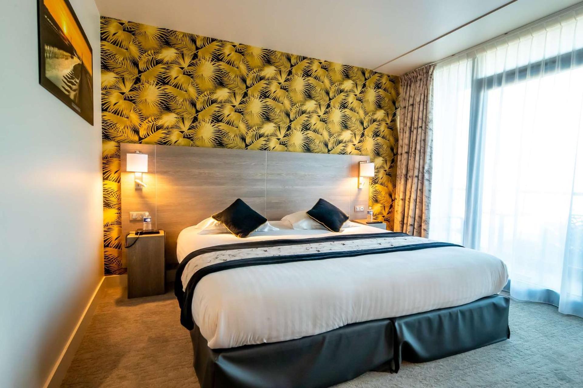 Eden Hotel 3*